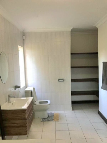 2-bedroom-fully-furnished-apartment-for-rent-in-rhodespark-big-3