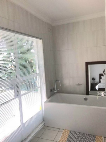 2-bedroom-fully-furnished-apartment-for-rent-in-rhodespark-big-9