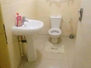 3-bedroom-house-for-rent-in-meanwood-kwamwena