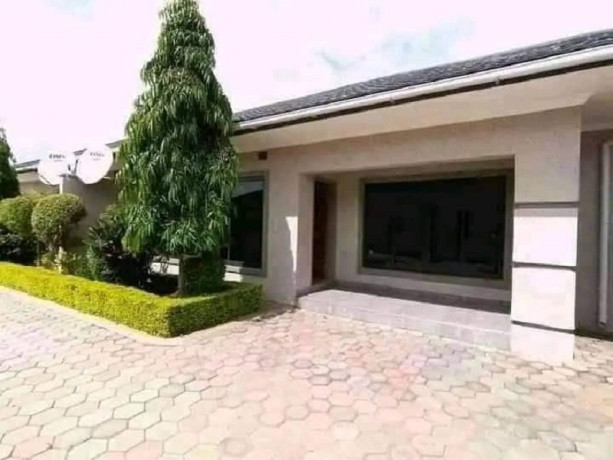 3-bedroom-flat-for-rent-in-libala-south-big-7