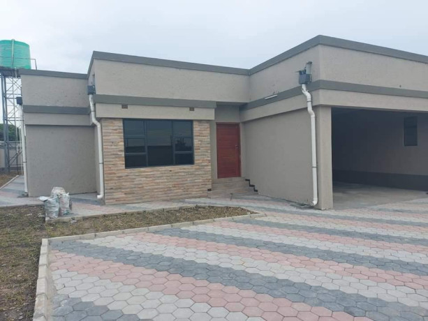 3-bedroom-flat-for-rent-in-ibex-hill-big-8