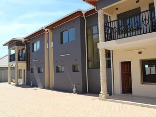 3-bedroom-flat-for-rent-in-salama-park