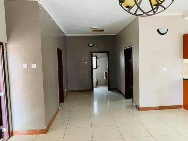 2-bedroom-flat-for-rent-in-ibex-hill-big-4