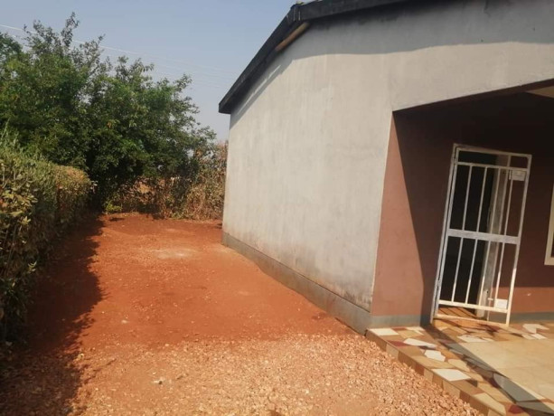 2-bedroom-flat-for-rent-in-new-kasama-big-6