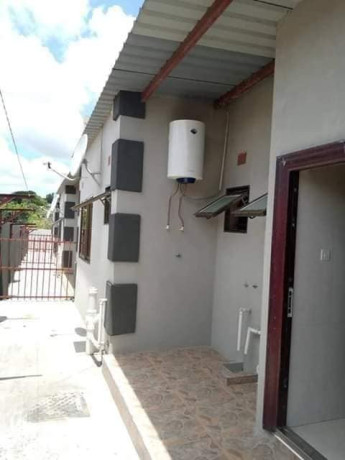 2-bedroom-flat-for-rent-in-ibex-hill-big-5