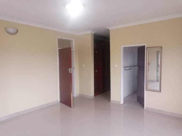 3-bedroom-flat-for-rent-in-salama-park-big-8