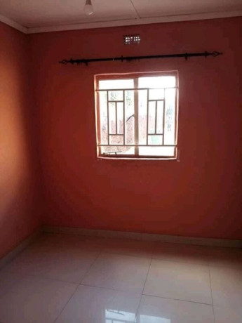 2-bedroom-flat-for-rent-in-makeni-big-2