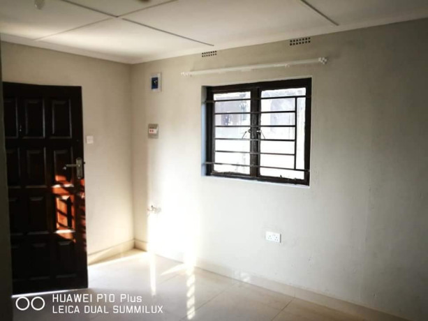 bedsitter-for-rent-in-woodlands-extension-big-2