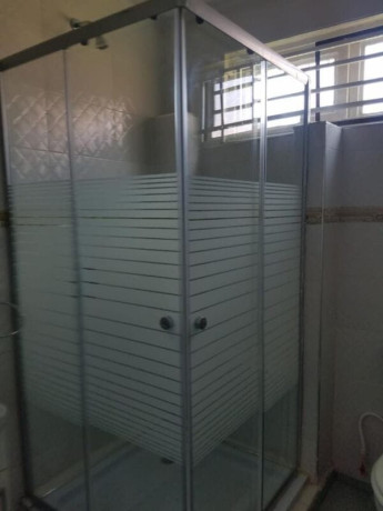 1-bedroom-fully-furnished-flat-for-rent-in-ibex-hill-big-5