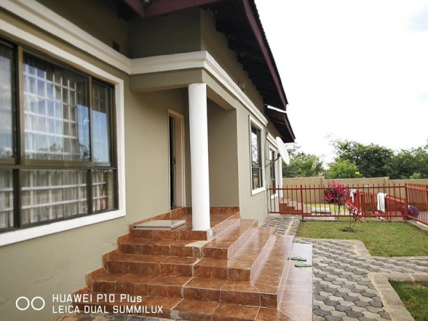 2-bedroom-furnished-apartment-for-rent-in-roma-big-1