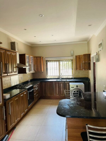 3-bedroom-house-for-rent-in-roma-big-3