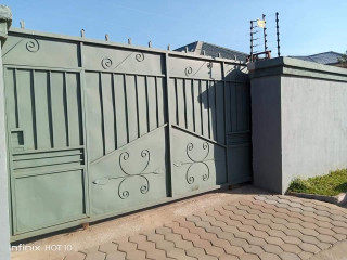 3-bedroom-flat-for-rent-in-chalala