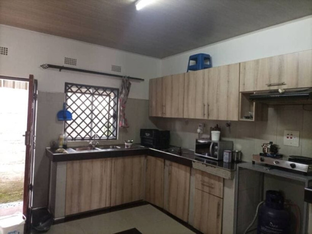 3-bedroom-house-for-rent-in-olympia-big-2