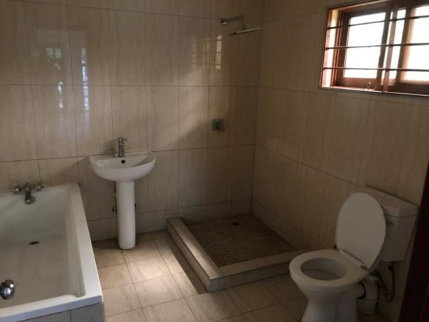 property-for-rent-in-olympia-park-big-3