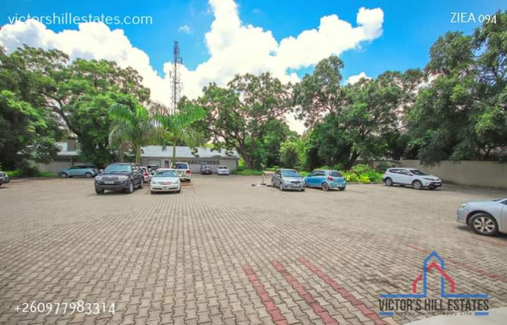office-space-for-rent-in-rhodespark-big-1