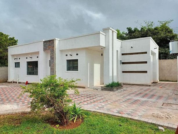 2-bedroom-flat-for-rent-in-chalala-big-1