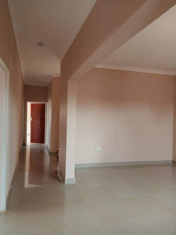3-bedroom-flat-for-rent-in-chalala-big-0