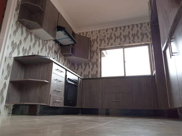 3-bedroom-flat-for-rent-in-chalala-big-2
