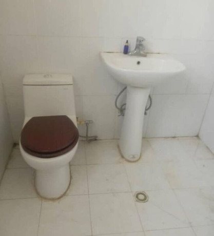 neat-and-spacious-3-bedroom-house-for-sale-in-silverest-big-3