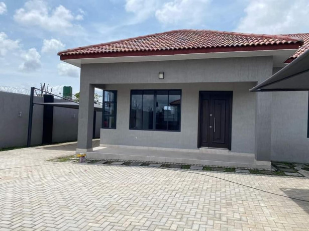 2-bedroom-apartment-for-rent-in-ibex-hill-big-8