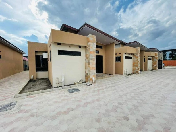 2-bedroom-flats-for-rent-in-salama-park-big-0