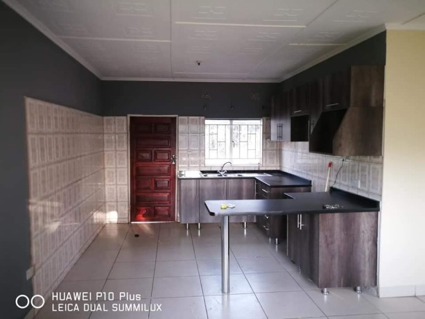 2-bedroom-house-for-rent-in-avondale-big-9