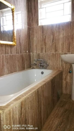 2-bedroom-flat-for-rent-in-meanwood-ibex-big-4