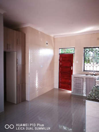 2-bedroom-flat-for-rent-in-ibex-hill-big-7