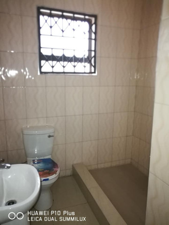 2-bedroom-flat-for-rent-in-ibex-hill-big-4