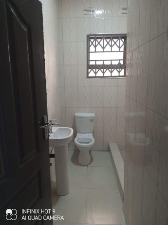 2-bedroom-flat-for-rent-in-ibex-hill-big-3