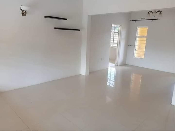 4-bedroom-house-for-rent-in-woodlands-big-2