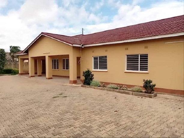 4-bedroom-house-for-rent-in-woodlands-big-0