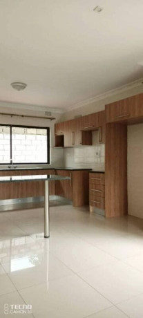 2-bedroom-flat-for-rent-in-old-avondale-big-2