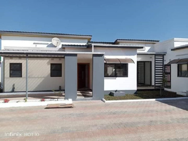 2-bedroom-flat-for-rent-in-chalala-big-1