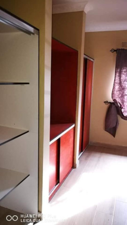 3-bedroom-flat-for-rent-in-chalala-big-8