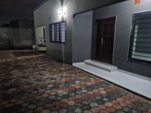 3-bedroom-semi-detached-flats-for-sale-in-ibex-meanwood-big-3