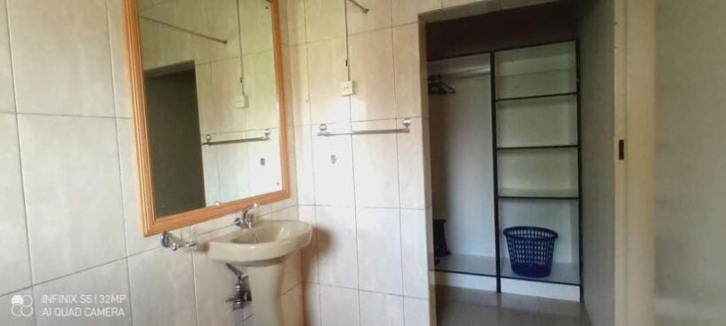 4-bedroom-stand-alone-house-for-rent-in-chudleigh-big-7