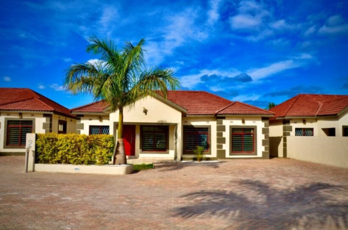 3-bedroom-flat-for-rent-in-kabulonga-big-2