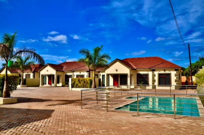 3-bedroom-flat-for-rent-in-kabulonga-big-0