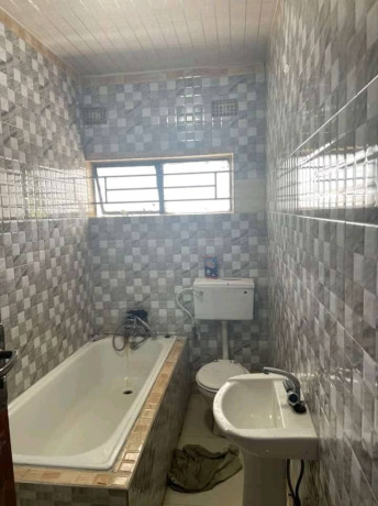 2-bedroom-flat-for-rent-in-meanwood-kwamwena-big-5