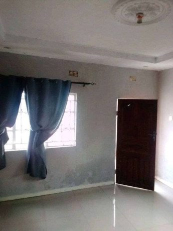 3-bedroom-flat-for-rent-in-chalala-big-1