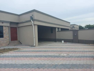 3-bedroom-flat-for-rent-in-ibex-hill