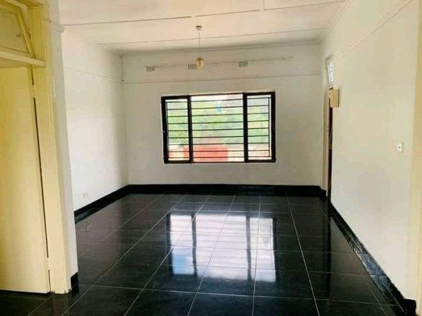 2-bedroom-flat-for-rent-in-rhodespark-big-1
