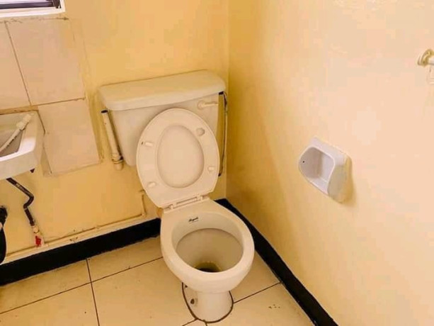 2-bedroom-flat-for-rent-in-rhodespark-big-4