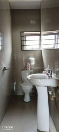 2-bedroom-flat-for-rent-in-ibex-hill-big-2