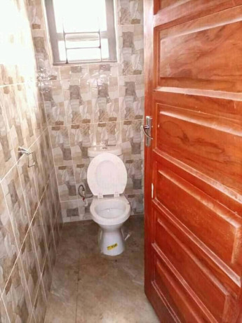 3-bedroom-flat-for-rent-in-libala-south-big-5