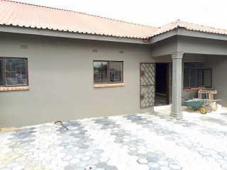 3-bedroom-flat-for-rent-in-chalala