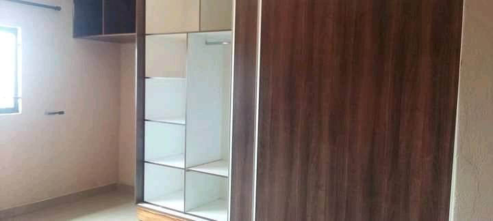 3-bedroom-flat-for-rent-in-chalala-big-5