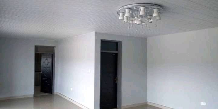 2-bedroom-flat-for-rent-big-5