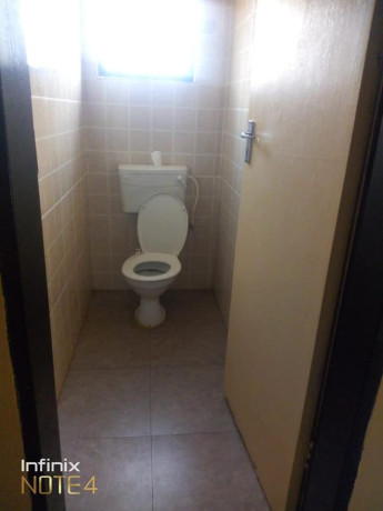 3-bedroom-flat-for-rent-in-chalala-big-4